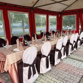 Кафе на улице - Кафе Роща