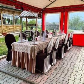 Кафе на улице - Кафе Роща